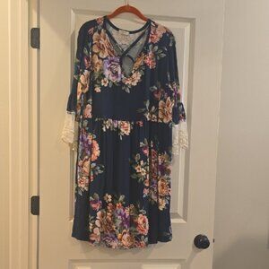 ODDY Floral Long Sleeve Dress in Navy